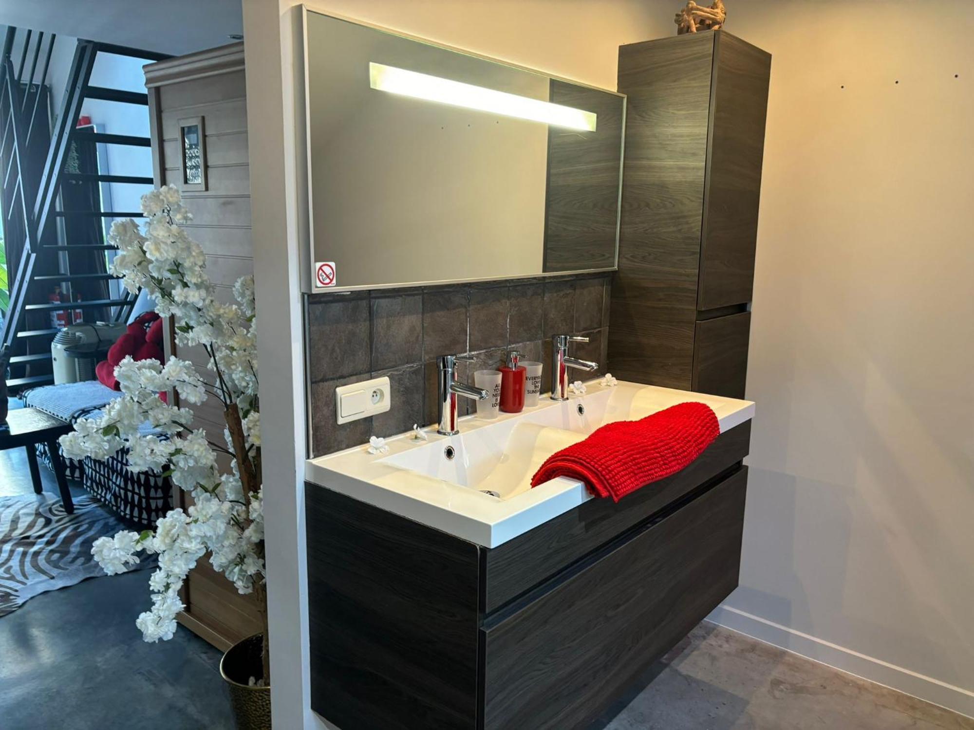 Wellness Loft With Sauna, Jacuzzi, Roof Terrace & Amazing View Apartment Anvers Exterior foto